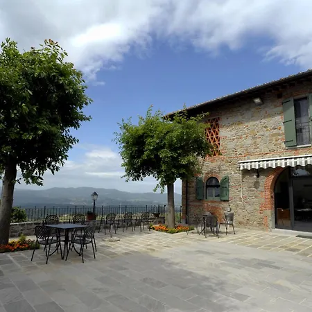 La Pietra Piana Panoramica Con E Piscina Naturale Vicino Firenze 레겔로